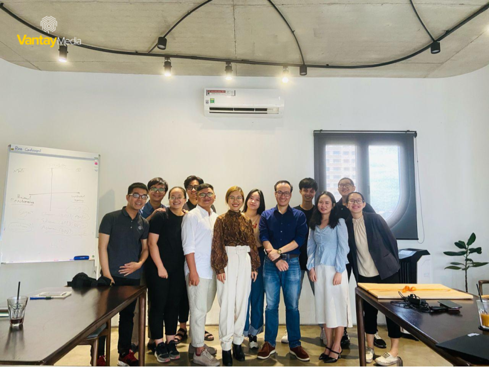 van-tay-media-training-beyond-targeting-segementation-3